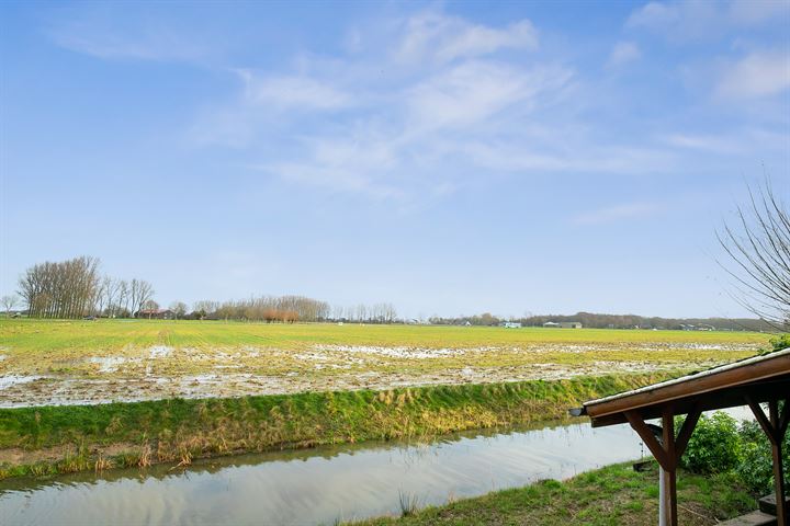 Bekijk foto 49 van Janseniuslaan 82