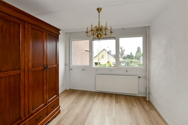 Bekijk foto 15 van Rijnstraat 55