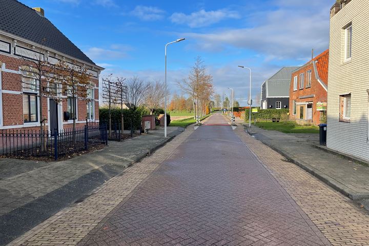 View photo 17 of Jacobus de Waalstraat 33