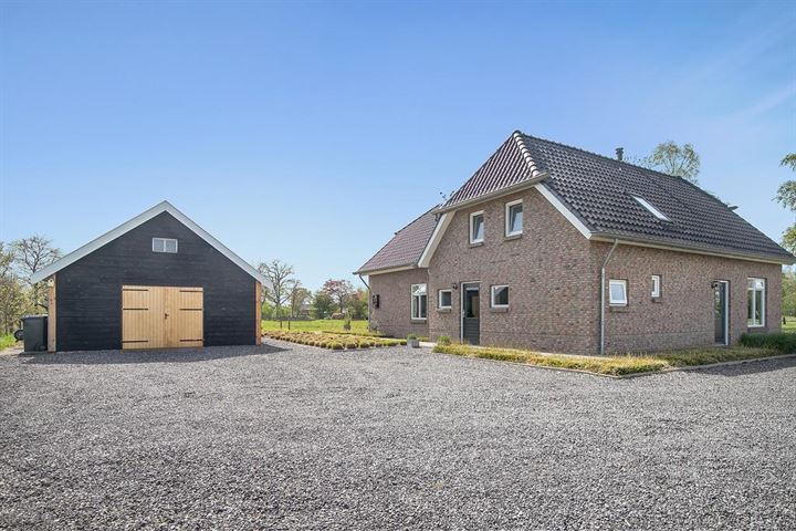 Bekijk foto 29 van Nieuwe Burgerkampweg 2