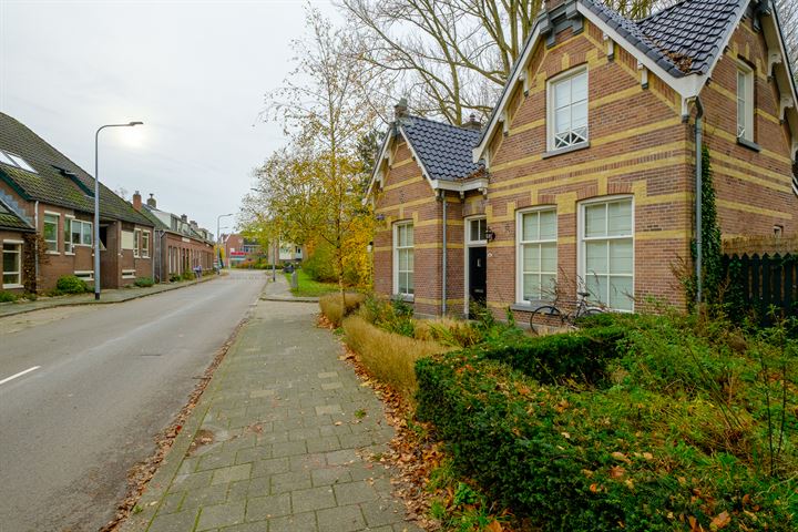 Bekijk foto 34 van Moesstraat 99