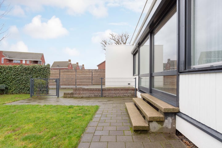 Bekijk foto 37 van Kabroekstraat 10