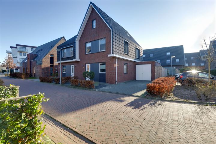 Bekijk foto 1 van Ridderkampstraat 9