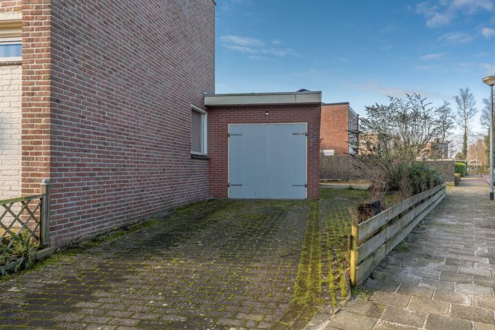 Bekijk foto 36 van Bilderdijklaan 14