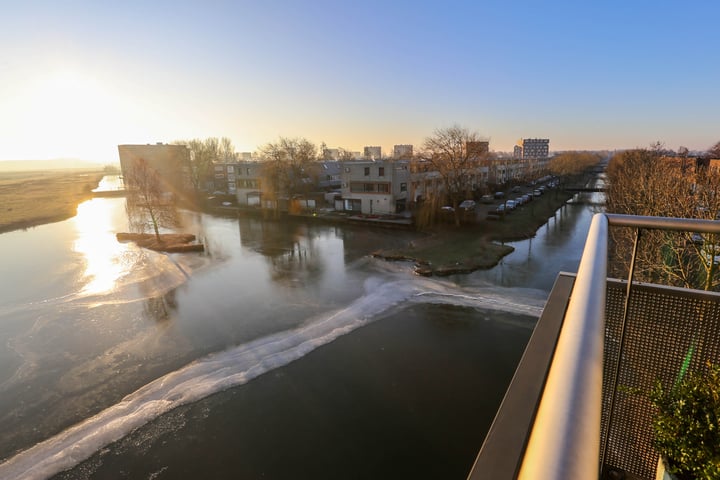 Bekijk foto 32 van Pijlstaartplein 48