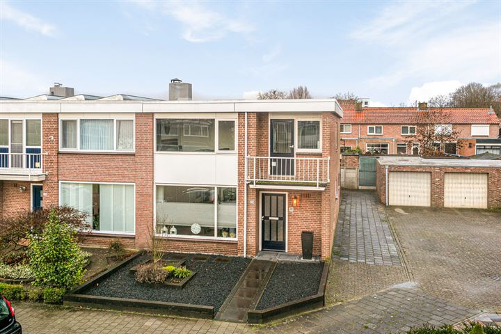 Bekijk foto 2 van De Reitstraat 20