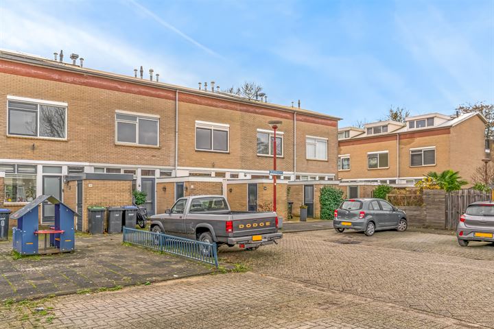 Bekijk foto 47 van Strawinskystraat 34