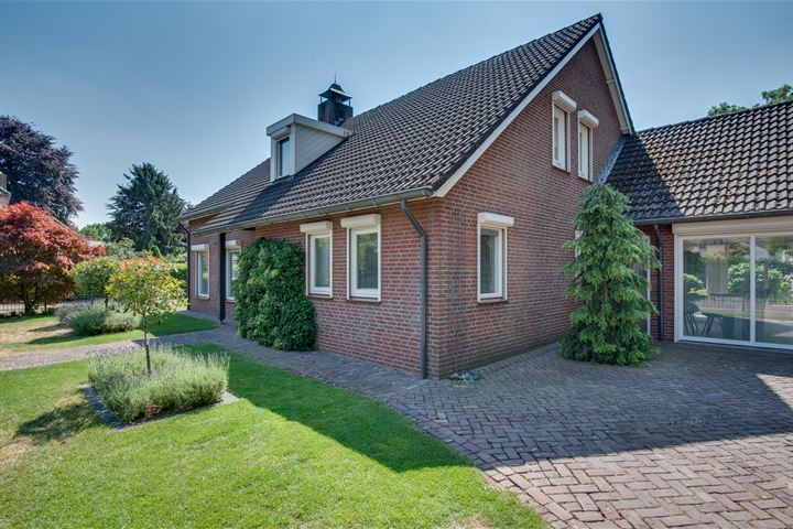 Bekijk foto 39 van Lindenlaan 15