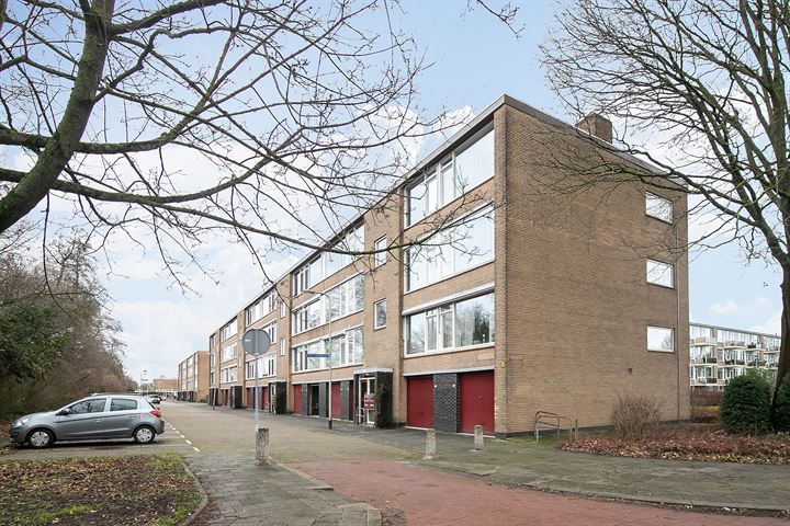 Bekijk foto 33 van Van Lennepstraat 93