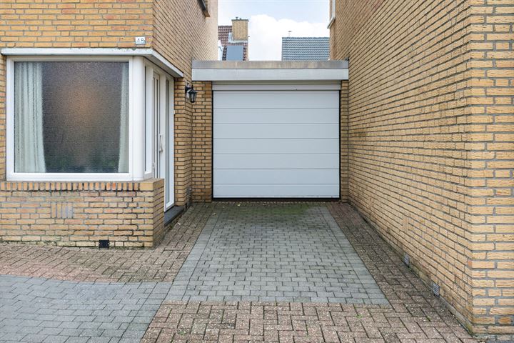 Bekijk foto 37 van Cartylshofstraat 48