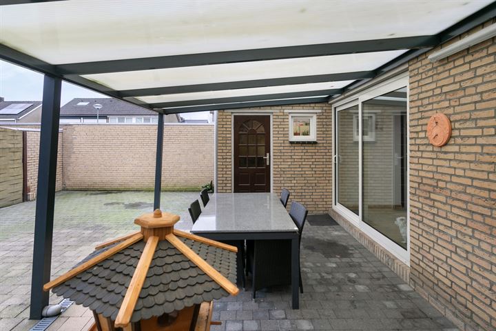 Bekijk foto 41 van Cartylshofstraat 48