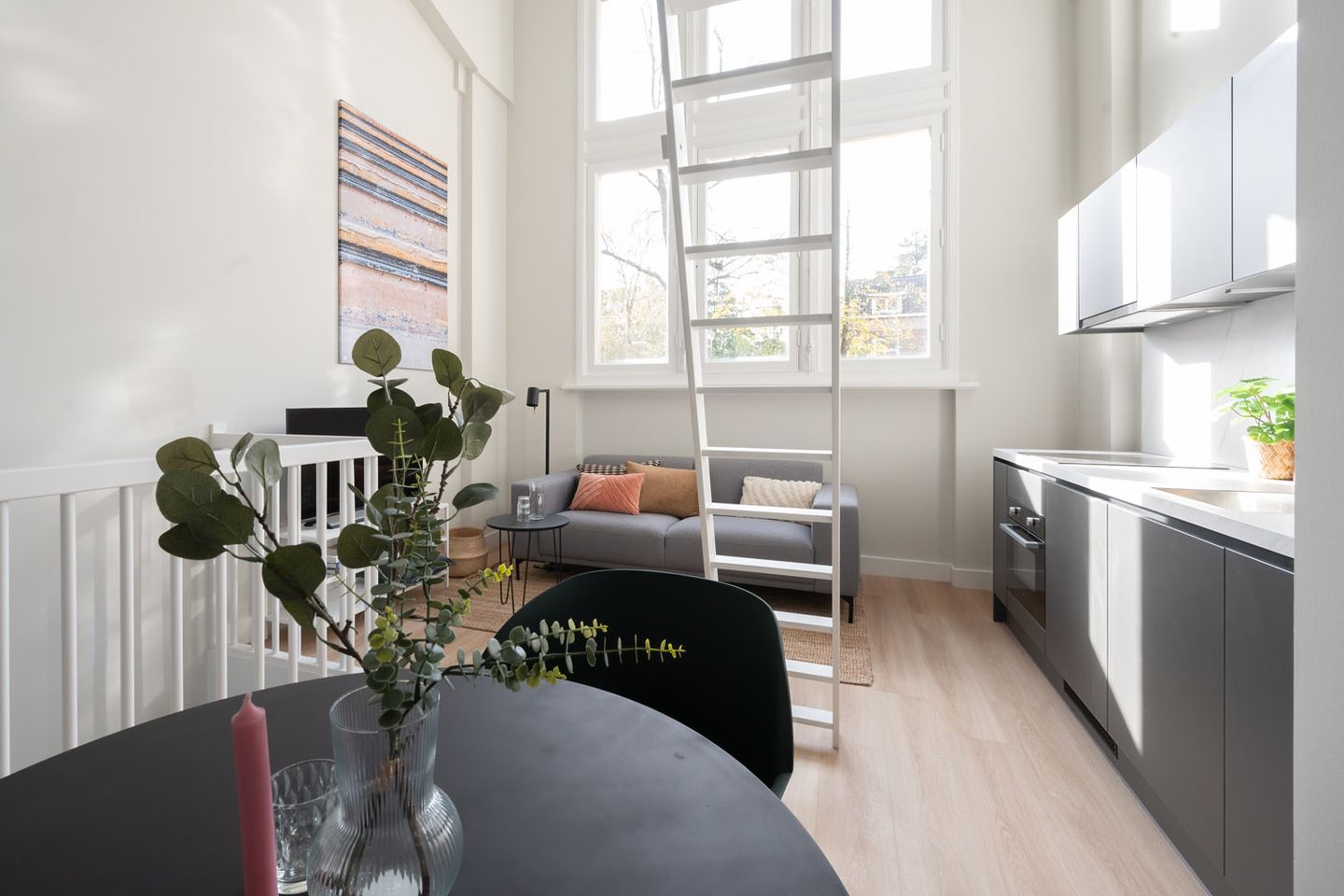 Photo 4 of Berg en Dalseweg 79-A1