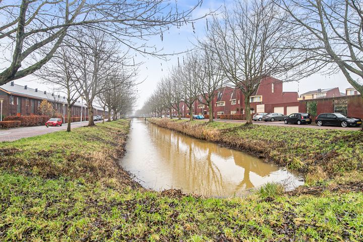 Bekijk foto 45 van Zomerdijkstraat 52