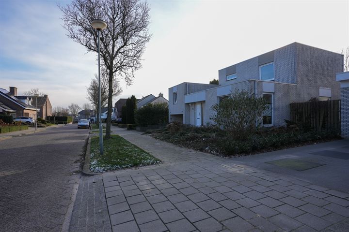 Bekijk foto 37 van Halewijnstraat 14