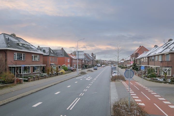 Bekijk foto 35 van Schoolstraat 18