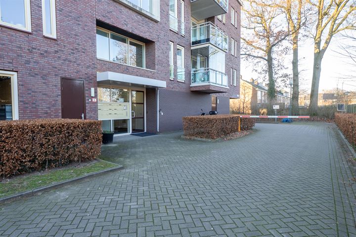 Bekijk foto 29 van Oldenzaalsestraat 461-17