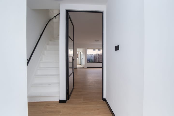 Foto 3 van Moesdistelstraat 1