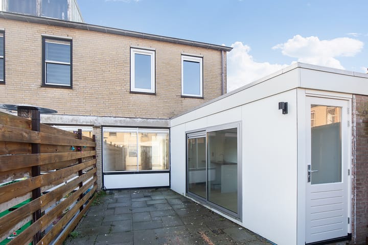 Photo 13 of Moesdistelstraat 1