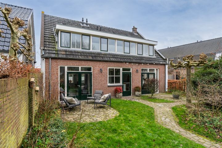 Bekijk foto 36 van Mr La Grostraat 21