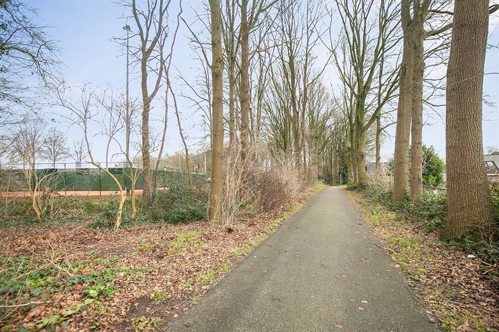 Bekijk foto 33 van Noorderkeerkring 127