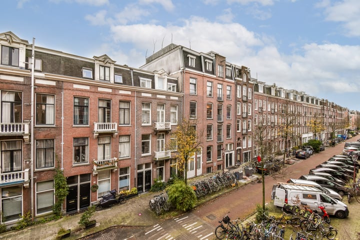 Bekijk foto 14 van Brederodestraat 14-II