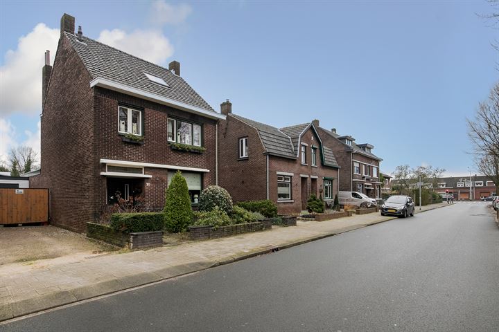 Bekijk foto 47 van Boskampstraat 10