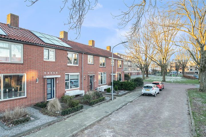 View photo 29 of Violenstraat 6