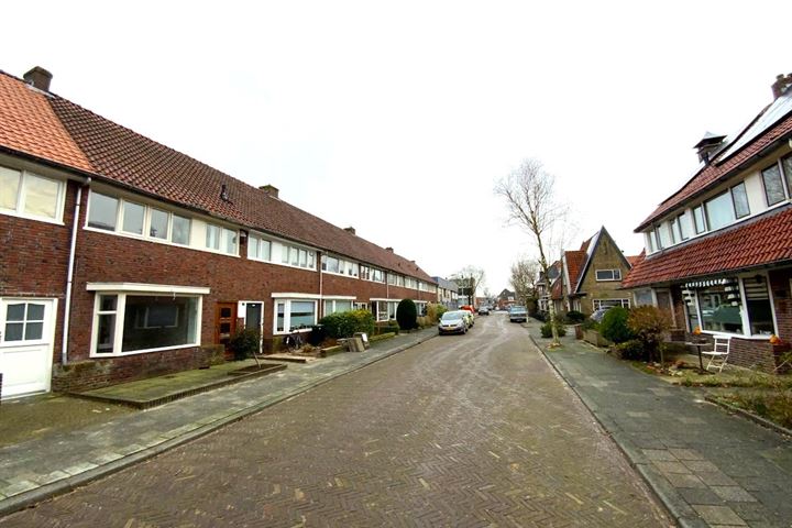 View photo 19 of Reinier de Graafstraat 18