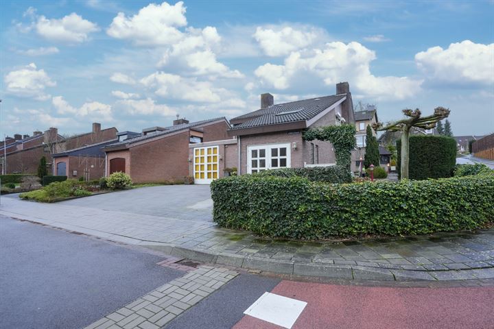 Bekijk foto 35 van Vinkstraat 2