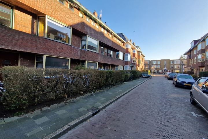 Bekijk foto 1 van Ceramstraat 9