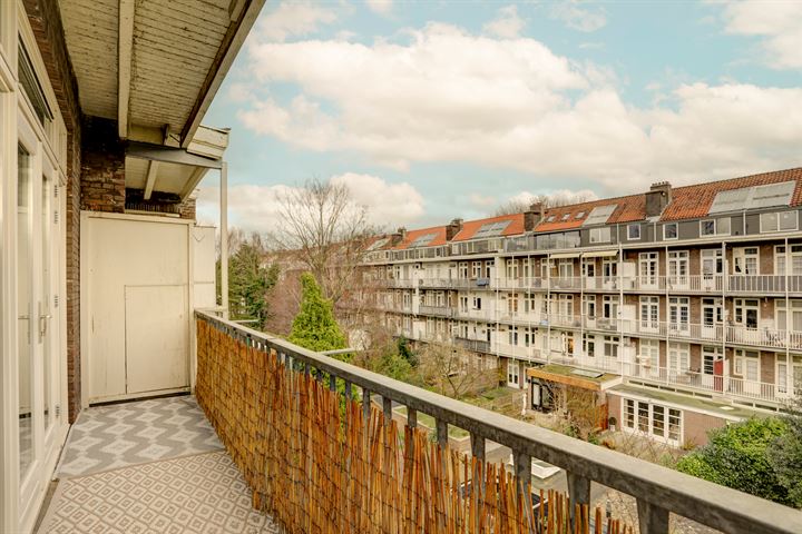 Bekijk foto 22 van Reinier Claeszenstraat 48-III