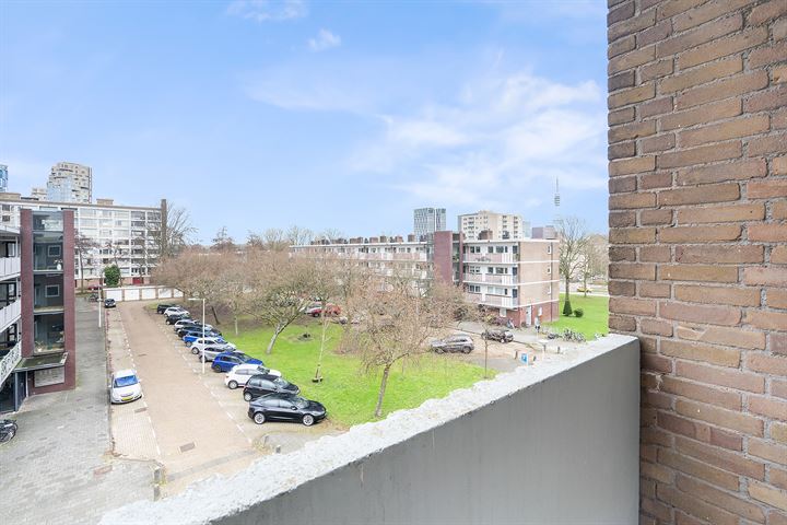 Bekijk foto 10 van Frieslandstraat 63