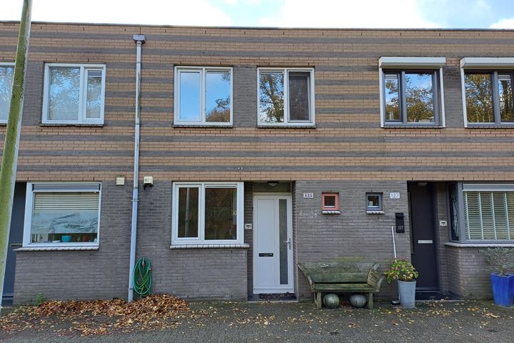 View photo 1 of Pieter A. van Heijningestraat 125