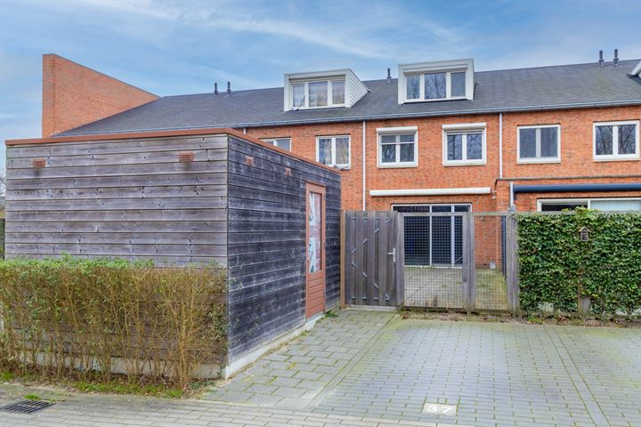 View photo 29 of Yersekestraat 37