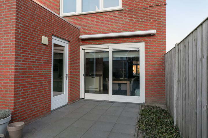 Bekijk foto 38 van Aloysiusstraat 10