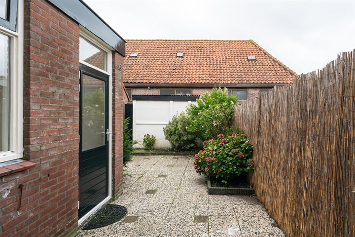 Bekijk foto 27 van Lijsterstraat 32