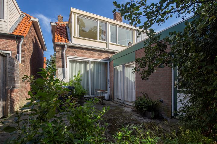 Bekijk foto 17 van Pastoor Vinkesteynstraat 54