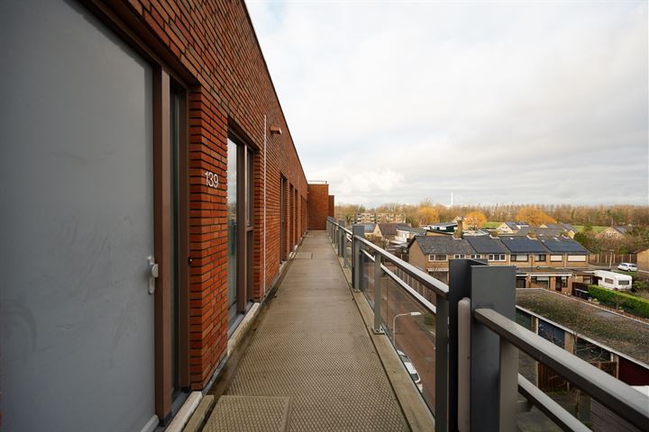 Bekijk foto 10 van Ranonkelstraat 137