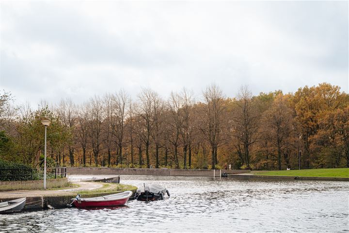 Bekijk foto 34 van Admiraal De Ruijterweg 226-D