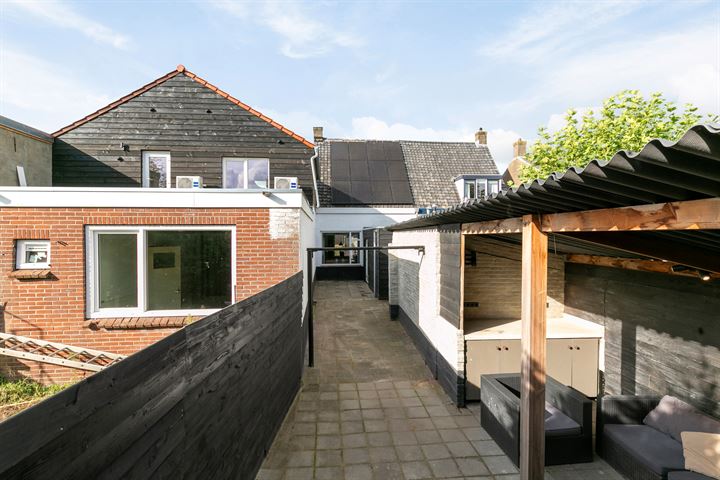 Bekijk foto 19 van Zuideindsestraat 37