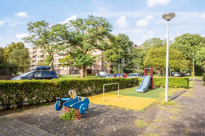 Bekijk foto 46 van IJsselstraat 38