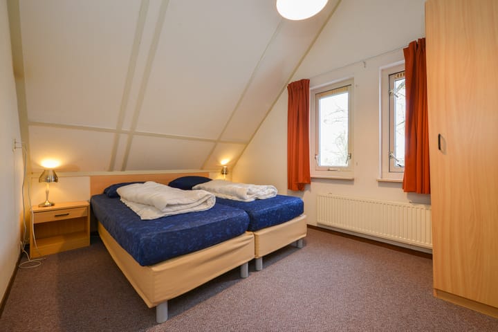 Foto 12 van De Rug 3-165