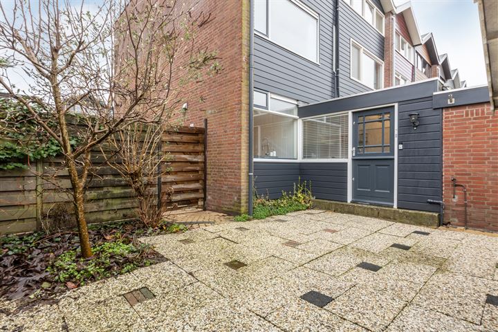 Bekijk foto 37 van Prinses Irenestraat 40