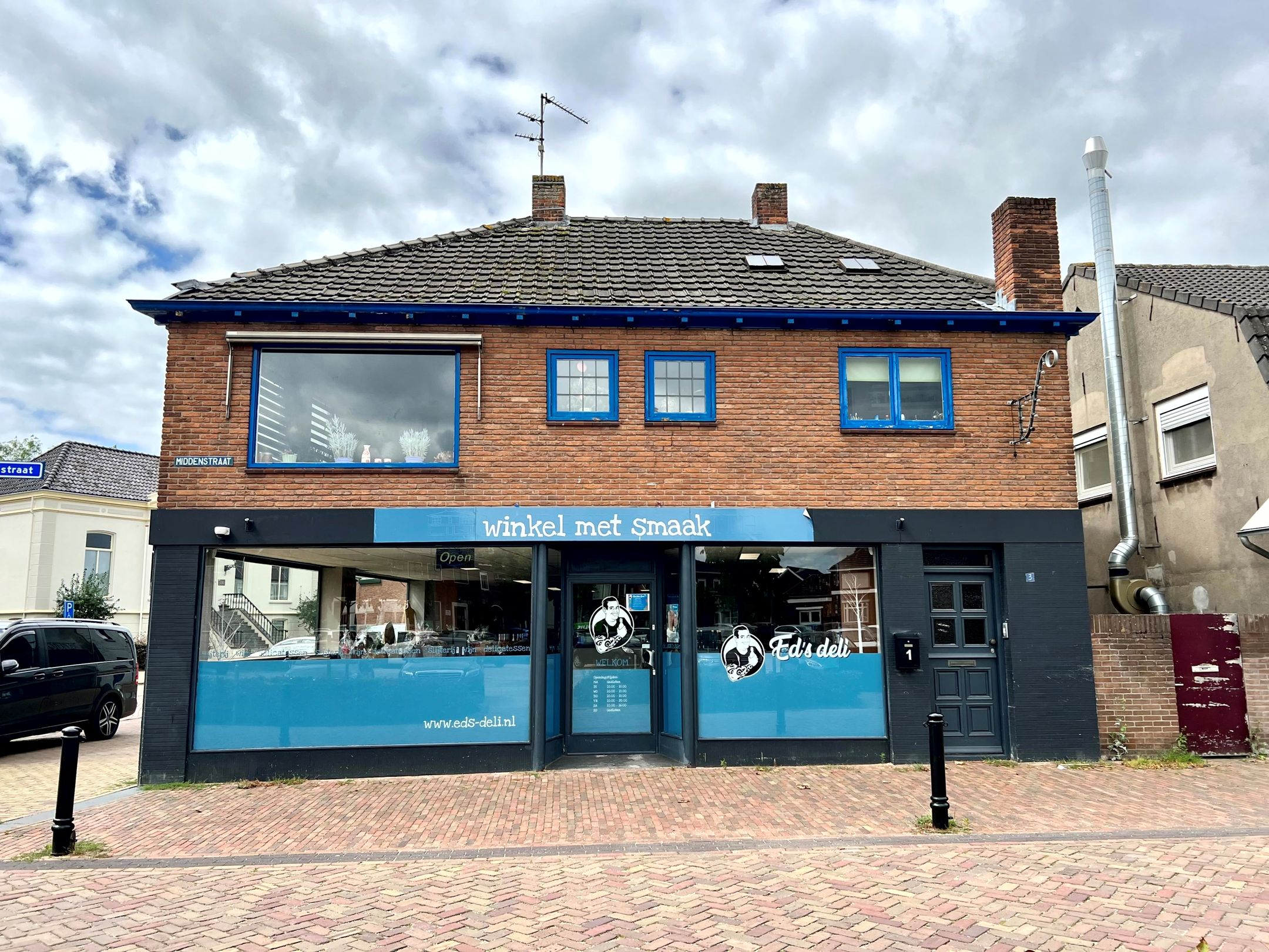 Middenstraat 1- 1 3