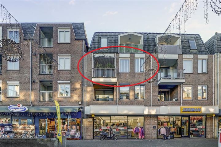 Bekijk foto 2 van Johan Frisostraat 78