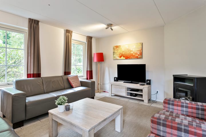 Photo 5 of Buinerweg 8-276