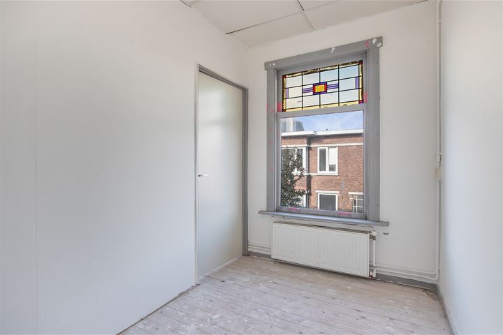 Bekijk foto 17 van Jan ten Brinkstraat 88