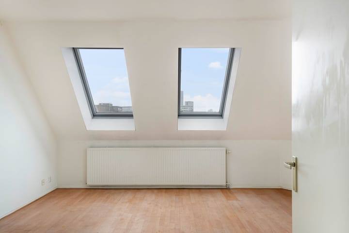 Foto 8 van Zwart Janstraat 15-AIII