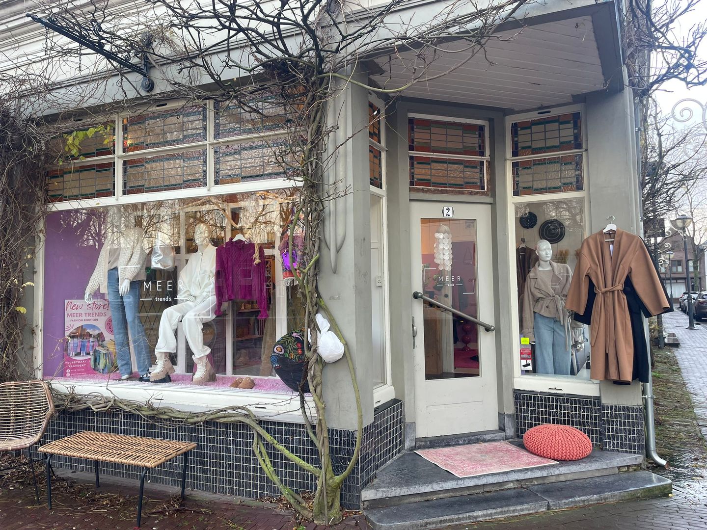 Bekijk foto 2 van Voorstraat 2