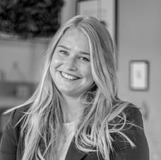 Ashley van den Brink - Makelaar